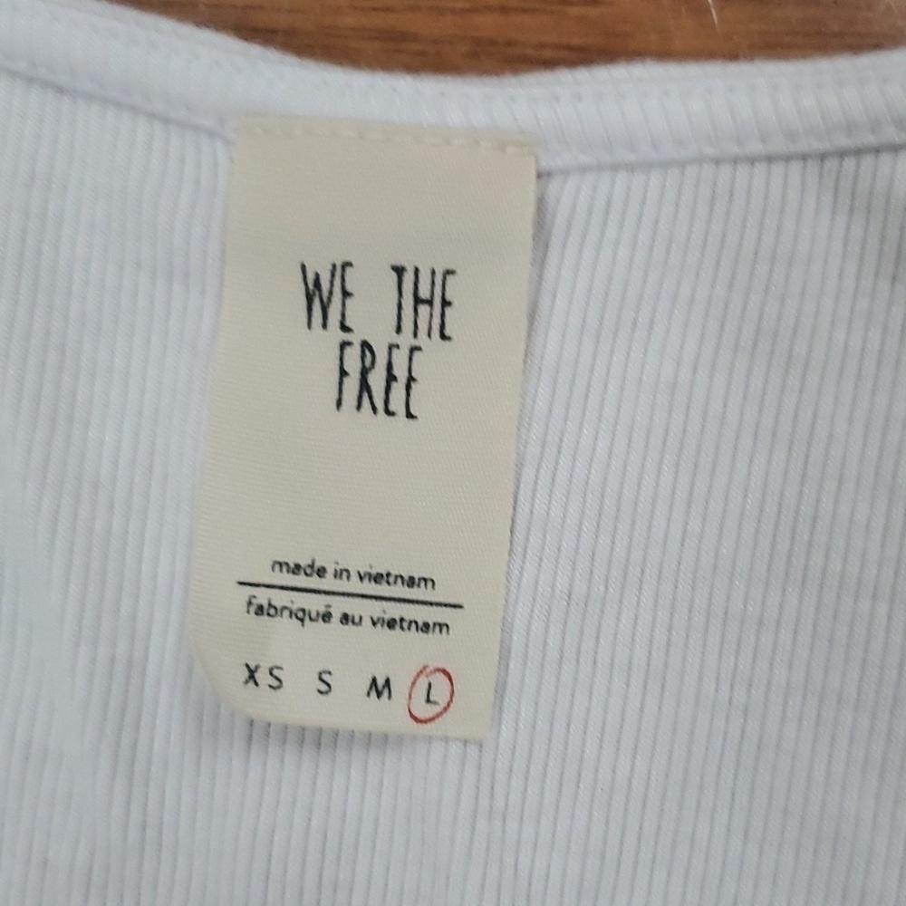 We the Free white ruffle long sleeve - Picture 3 of 7